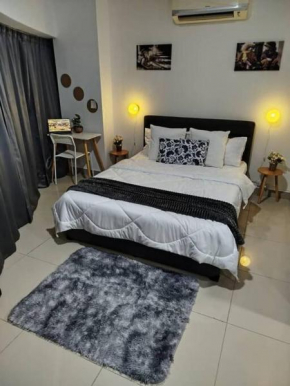 Cozy Haven Queen Deluxe Studio 3 WI-FI Netflix